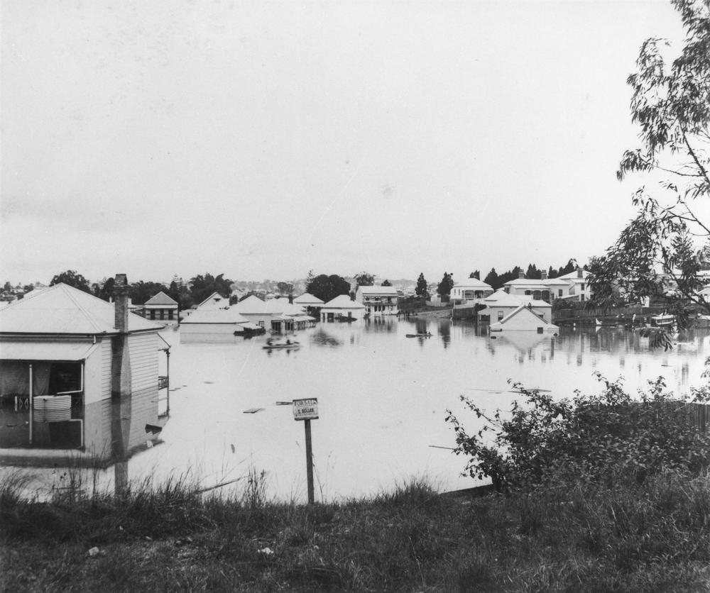 Domestic houses  in Milton can be seen under flood in 1890 . 'John Oxley Library, State Library of Queensland Image: 91947'