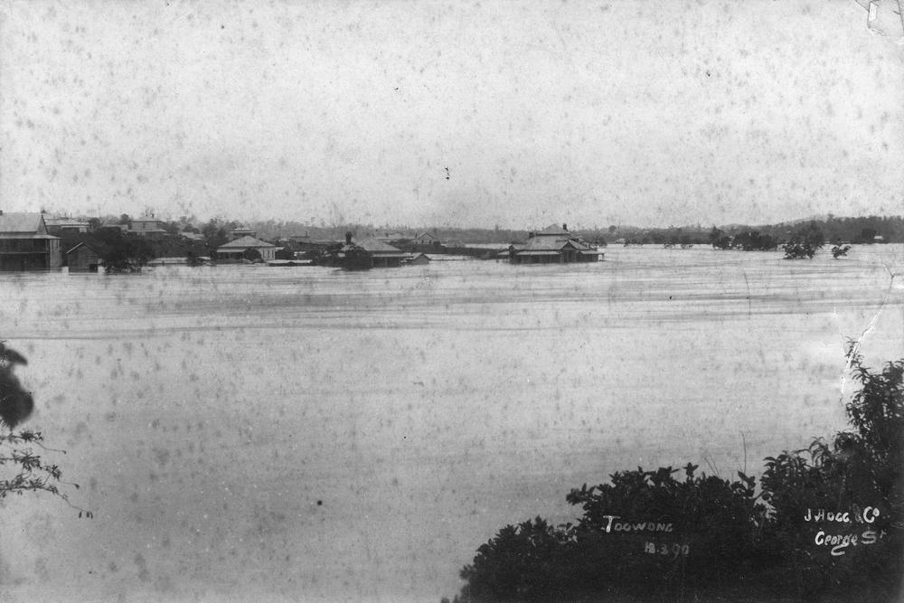 A panoramic view looking toward Hill End from Toowong and showing many of the houses inundated by the Brisbane River. 'John Oxley Library, State Library of Queensland   Image: 204013'.