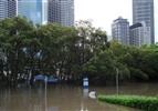 2011_Flood_KangarooPoint_0083
